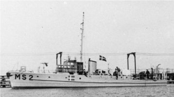 MS-BÅDENE (MS 2) Den 4. april 1941 søsattes den første af en serie på ialt 10 minestrygere til Søværnet. (Foto: Orlogsmuseets arkiv)